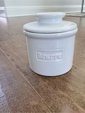 Butter Bell White Glossy Ceramic Round Butter Keeper Crock w/ Lid, 4in